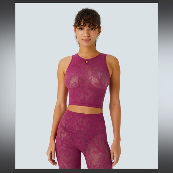 NWT Halara Seamless Flow Cut Out Lace Cropped Tank, OneSize, Violet Quartz - Picture 2 of 6